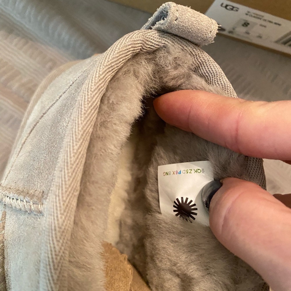 Brand new in box UGG Classic Ultra Mini- Goat. Ships out same or next day! - Picture 2 of 16